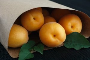 Albicocche sacchetto carta