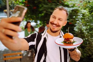 Food influencer