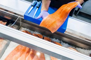 Differenza pesce congelato e surgelato